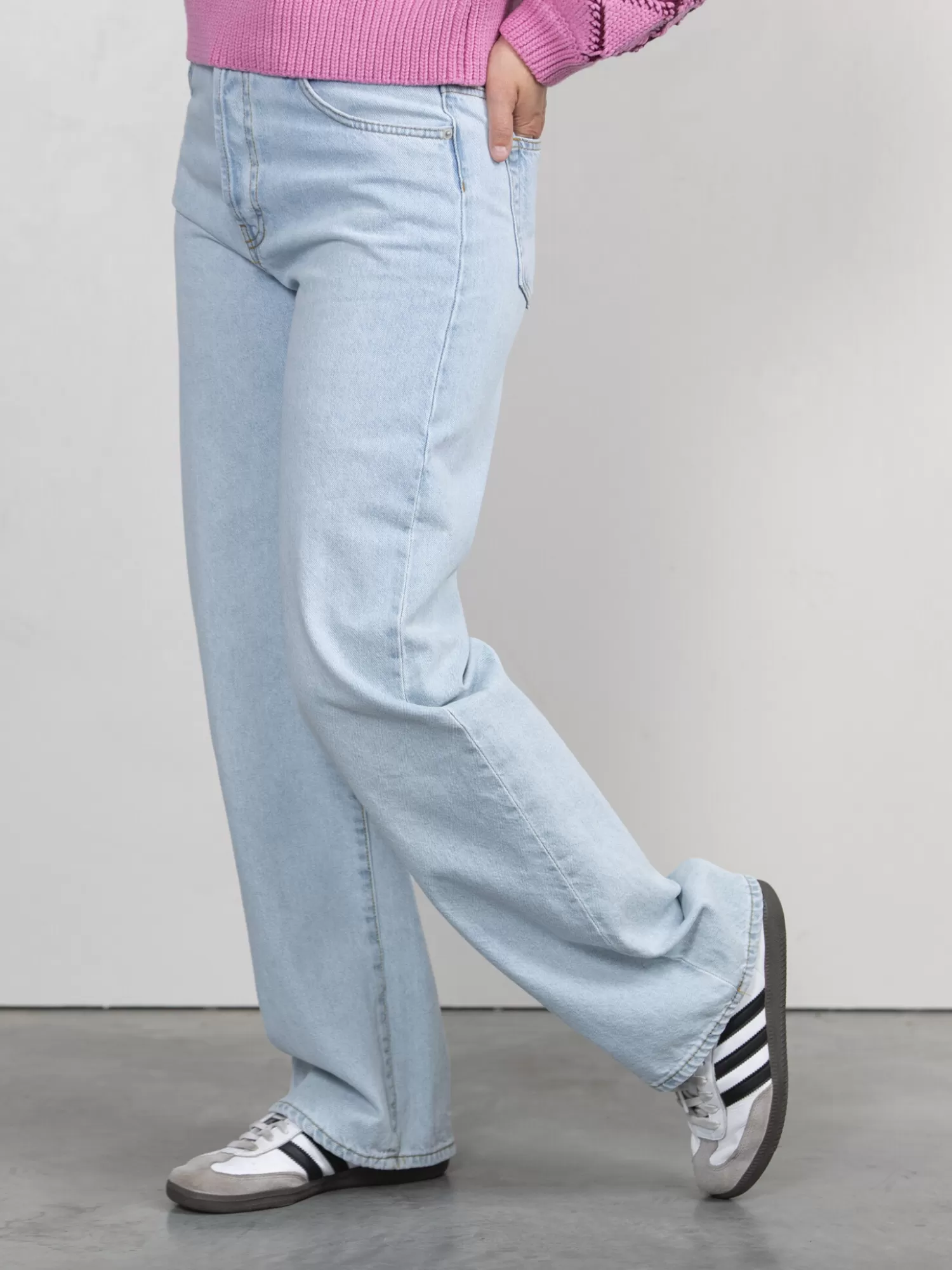 Les Soeurs Coupe Droite Jean Jodie Light Blue Online